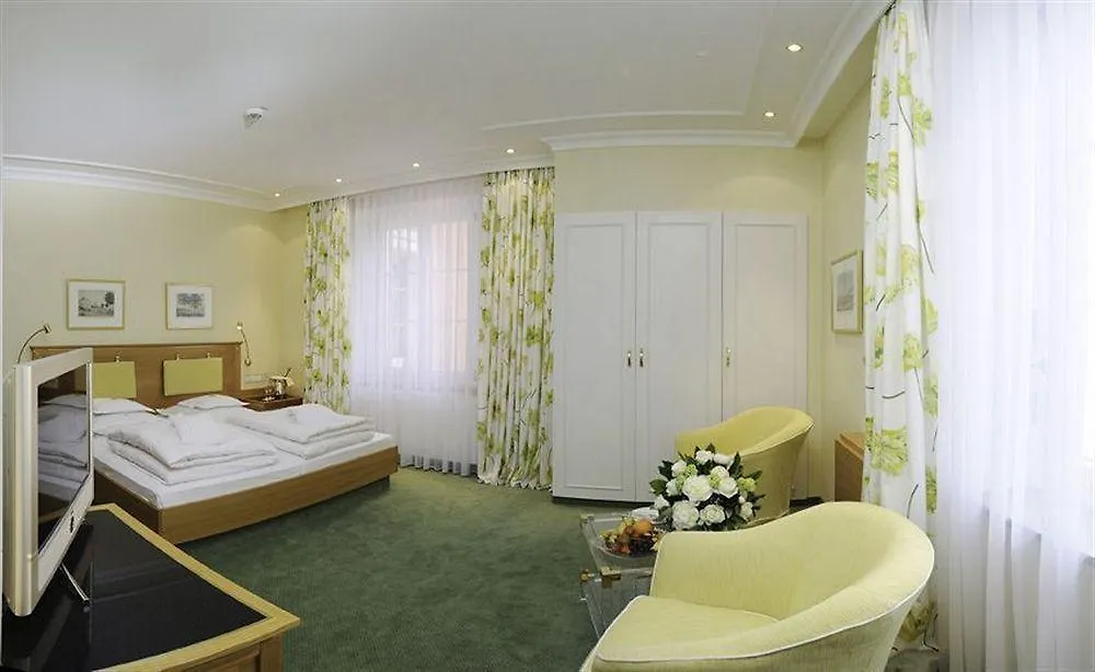 Hotel Reutemann-Seegarten Lindau
